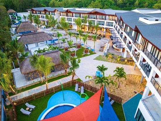 4* Ocean's Creek Beach Hotel or Similar